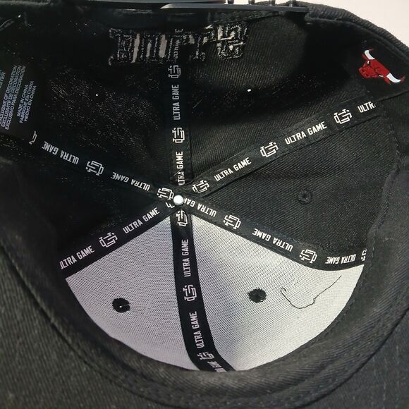 New Ultra Game NBA Basketball Team Chicago Bulls Snapback Trucker Hat Cap OSFM - Picture 8 of 13